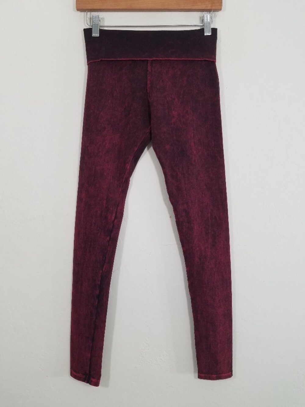 T Party Fashion Fold Over Wash Legging Size S